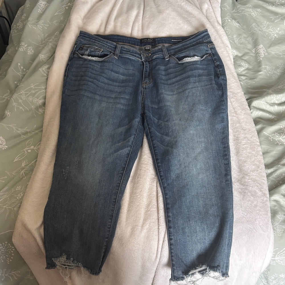 Judy Blue Boyfriend Distressed Blue Women's capri